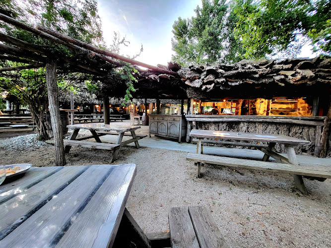 Camping La Riviere